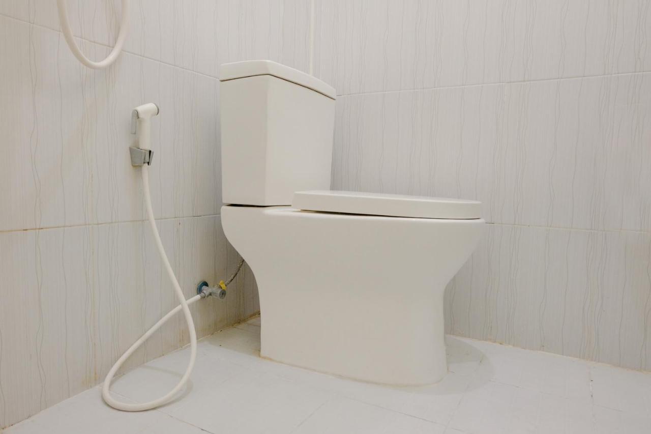 Zulfina Homestay Syariah Mitra Reddoorz バニュワンギ エクステリア 写真